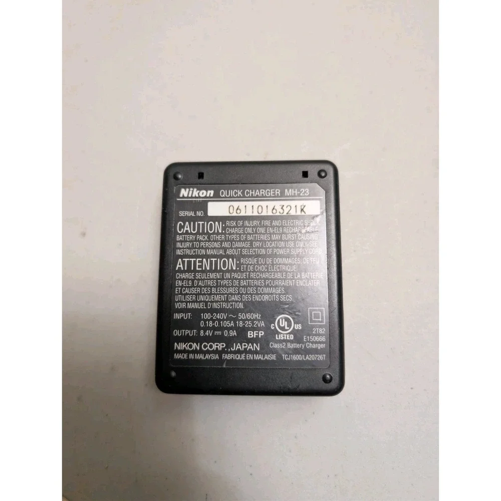 Nikon Quick Charger MH-23 For EN-EL9 Li-ion Battery Charger‎
